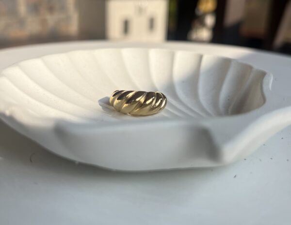Croissant Ring