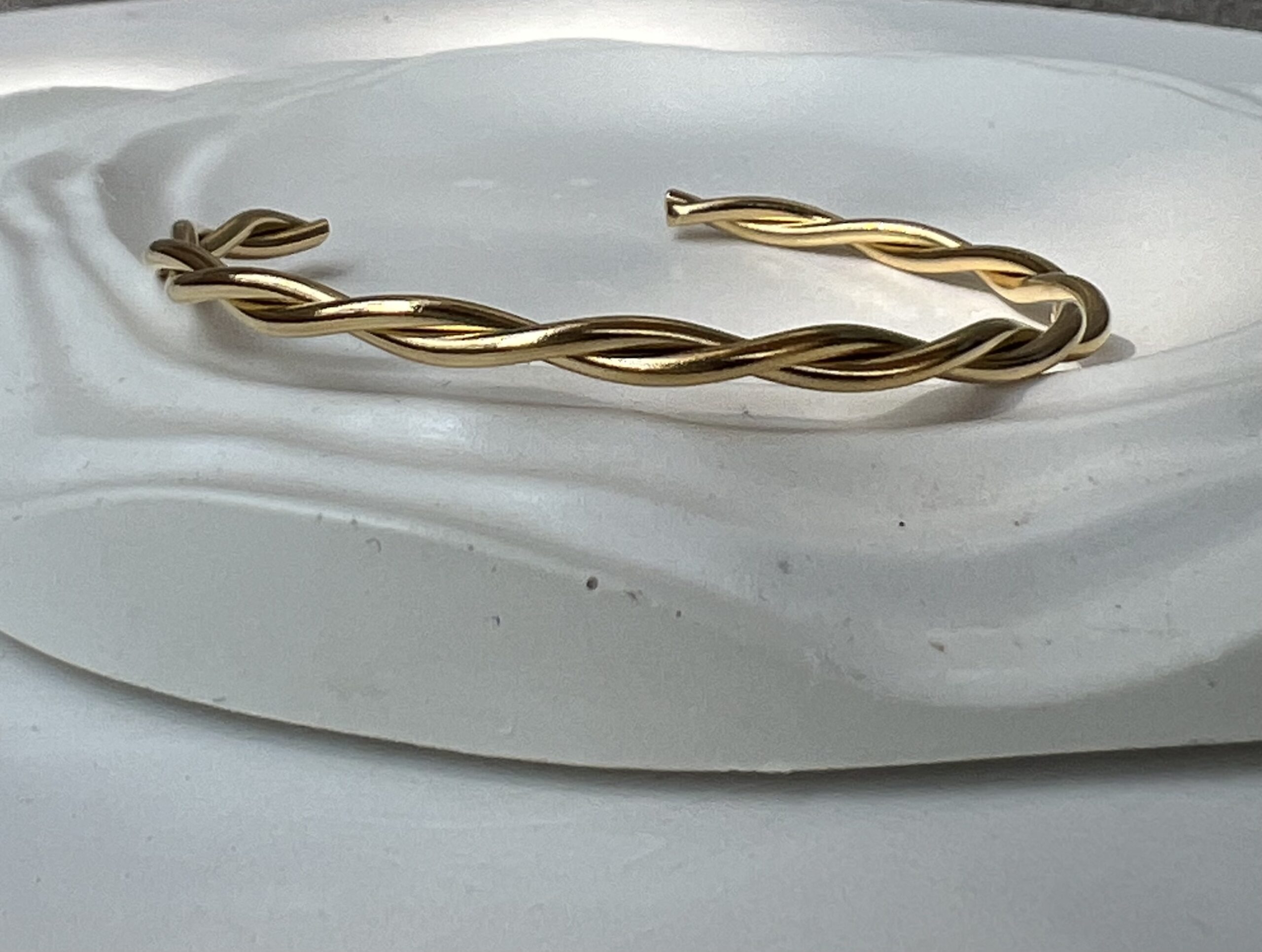 Twisted Bracelet